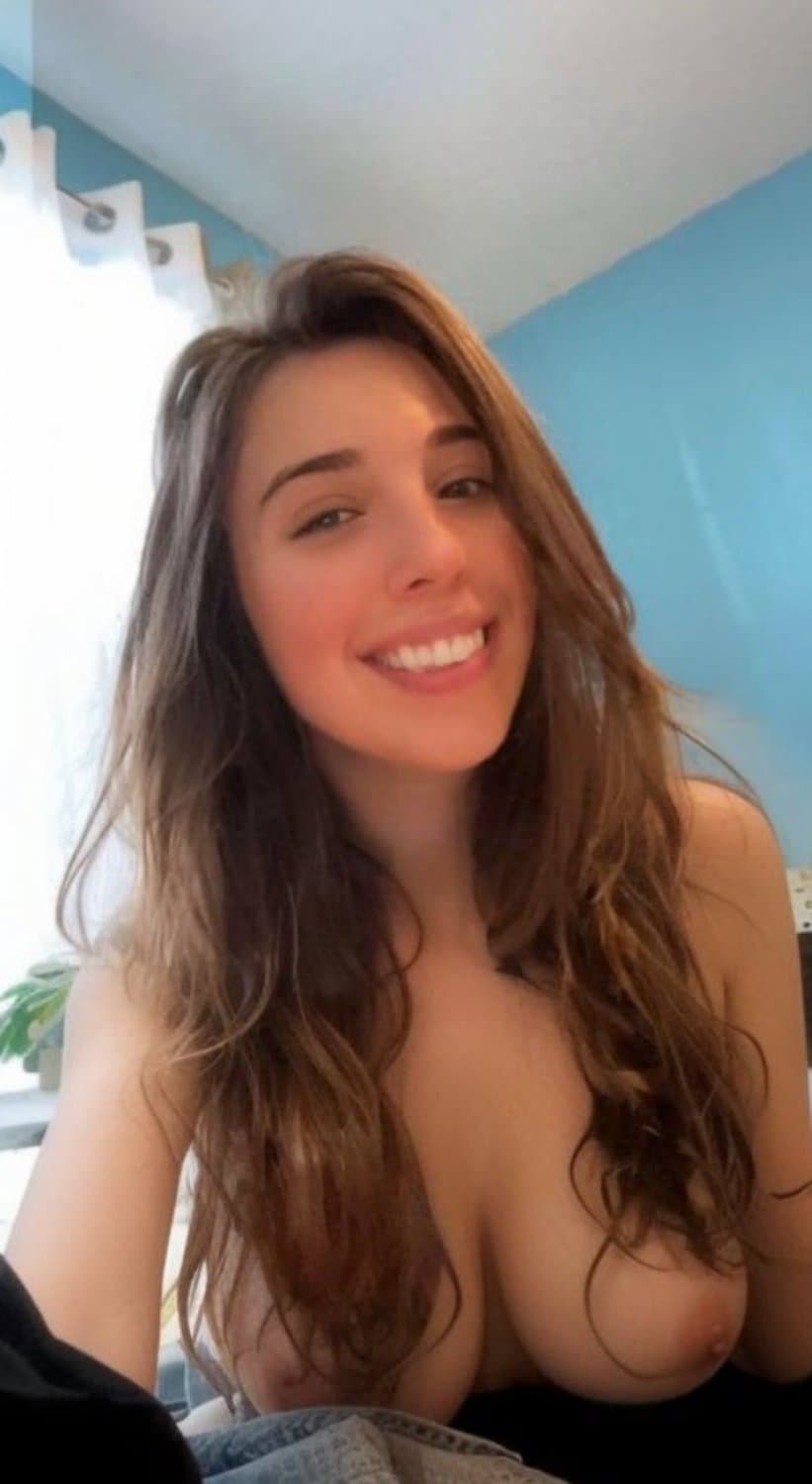 Big boobs, nice dick sucking lips and loves cum