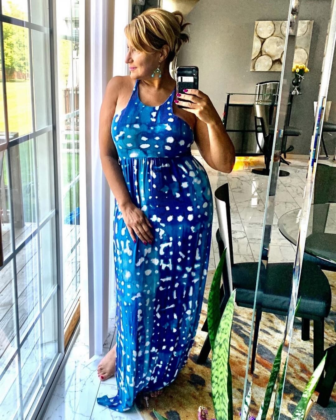 Thick Gilf flight attendant 2