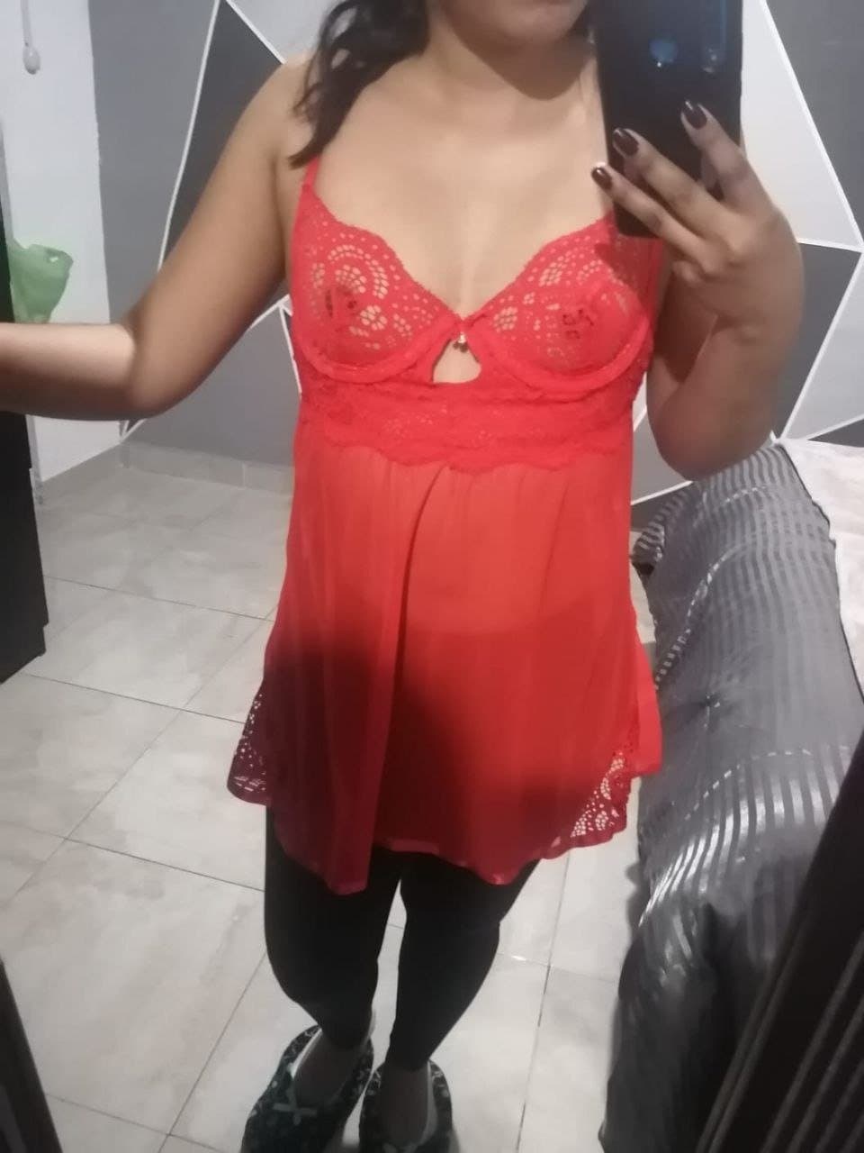 Zorrita exhibida por cornudo ????