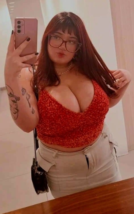 @lessabela Isabela Lessa gostosa peituda putinha do ABC Paulista SBC Baeta Neves. Delicia de mulher