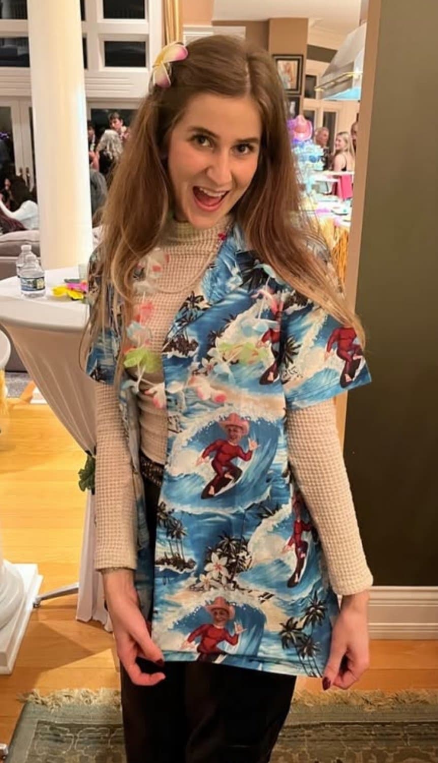 Click to view full size Irl snowbunny webslut Madisen is joined by her MILF mom Melissa and sexy sister Lindsey + ai. Dm/kik