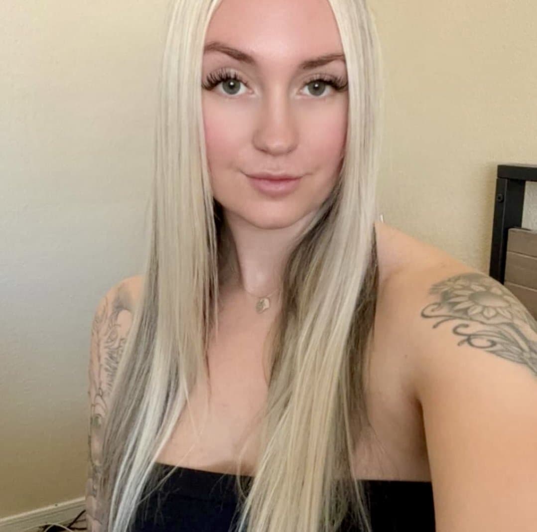 Dirty Big Tit Slutty MILF Spreads Her Gaping Fuck Holes