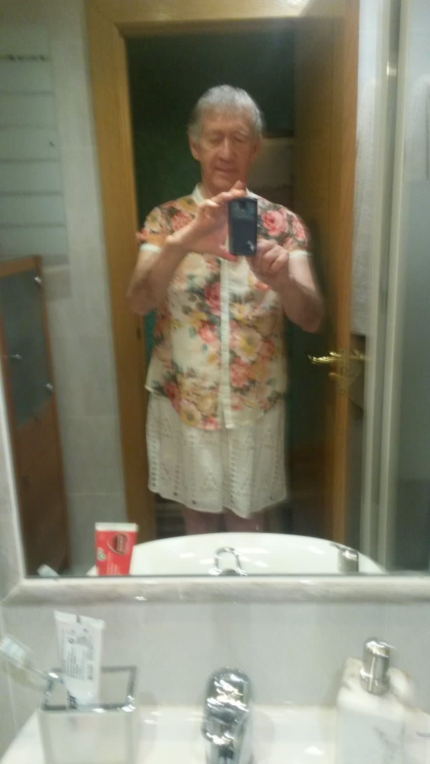 1Fernando Afeminado Lencería Mujer Rosa (2)