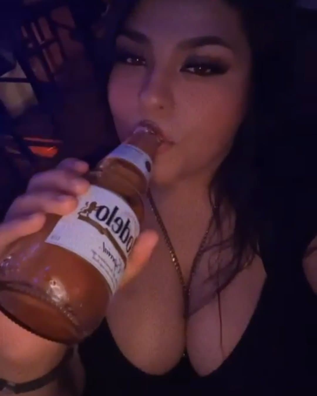 Ensenada Tetona exponida la más tetona