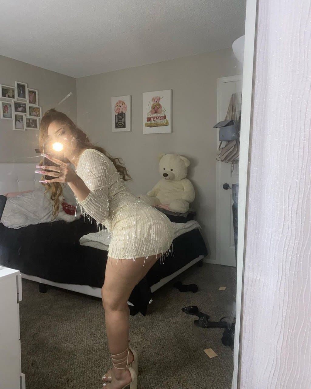 Gorgeous webslut teen rides cock till creampie mess