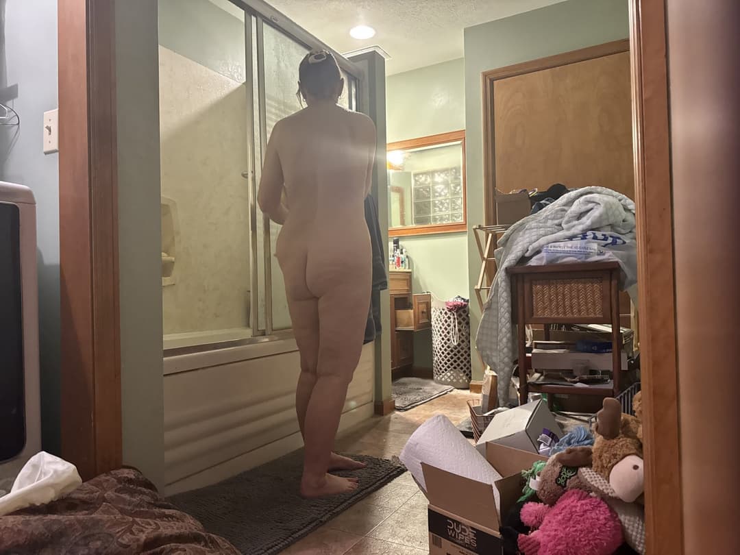 Click to view full size Mom continued 3