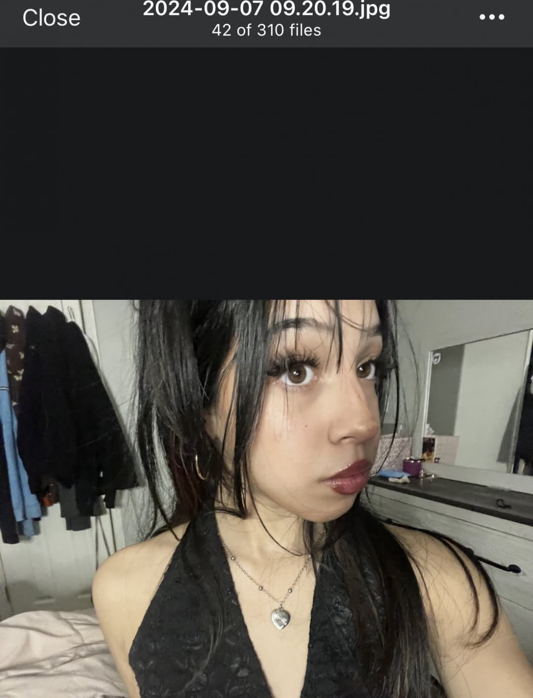 18YEAR OLD SLUT 4 SALE. KIK TRVPLEEKK