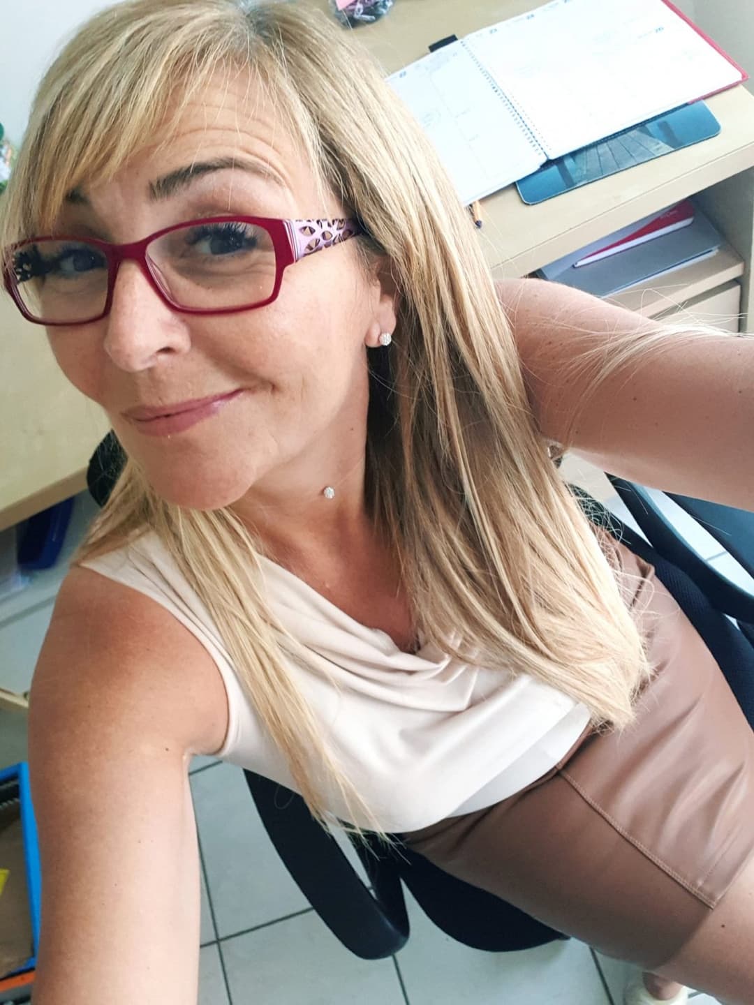 Ann Cath mature beauty