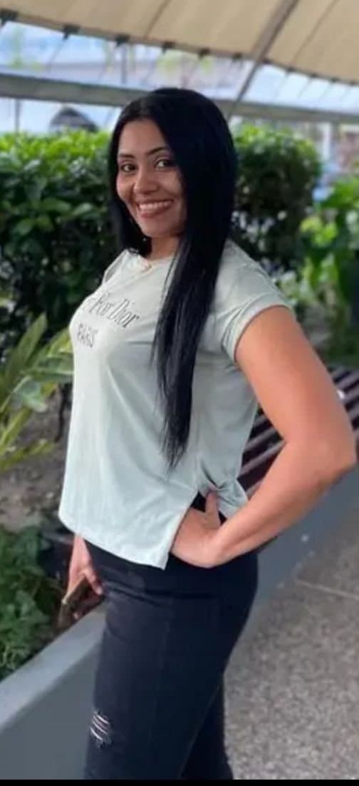 Morena venezolana sexo anal