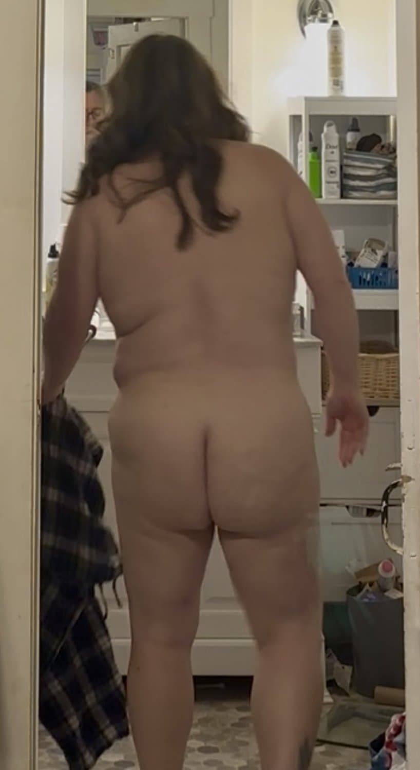 Jennifer - CT BBW Wife Black Bra and Panties