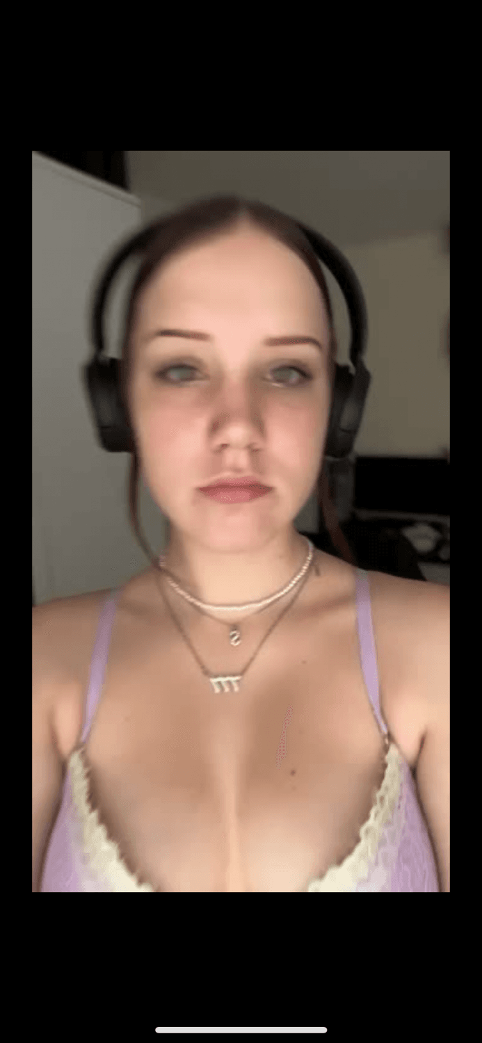 Click to view full size cute latvian teen samanta ass leaked