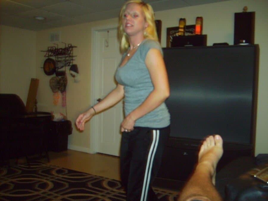 Click to view full size Webslut renowned Stacie R., forever wank fodder on the ?..??