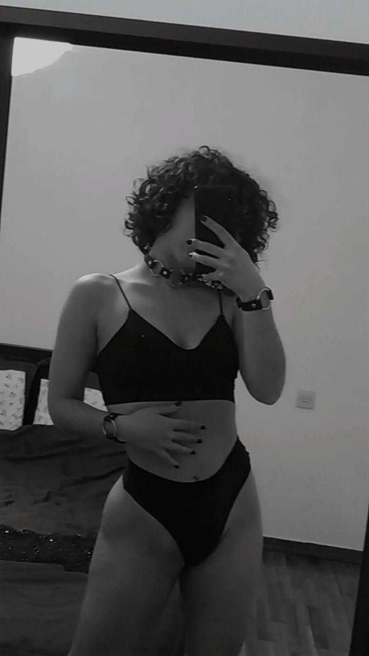 Christina cheating on her boyfriend and sending nudes to best friend