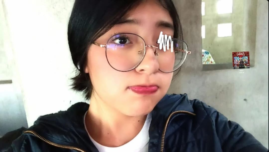 Melany Dayana morrita pendeja que es adicta a la verga y le gusta exhibirse, que opinan de ella ?