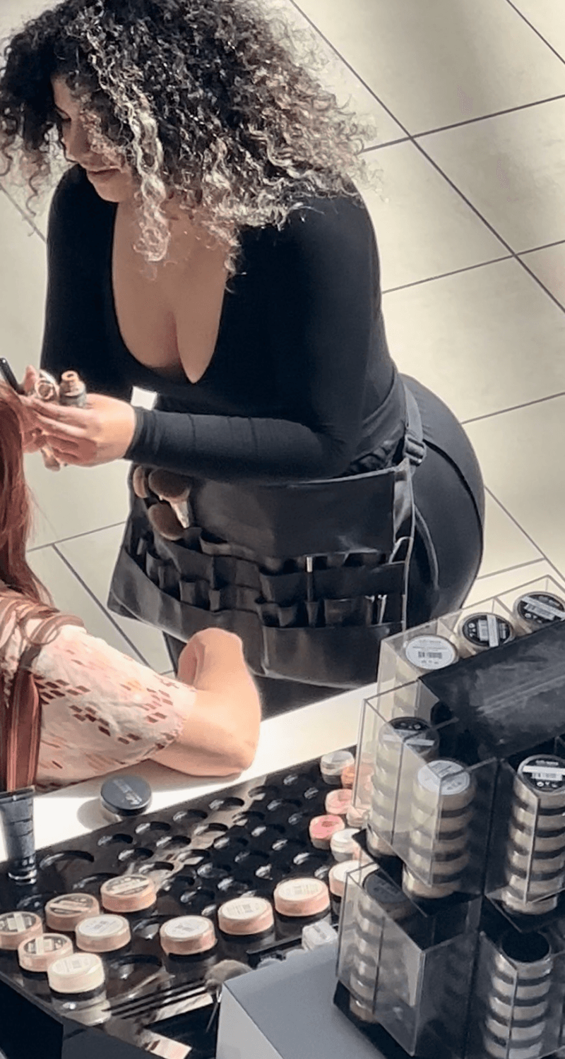 Thick Latina Makeup Artist