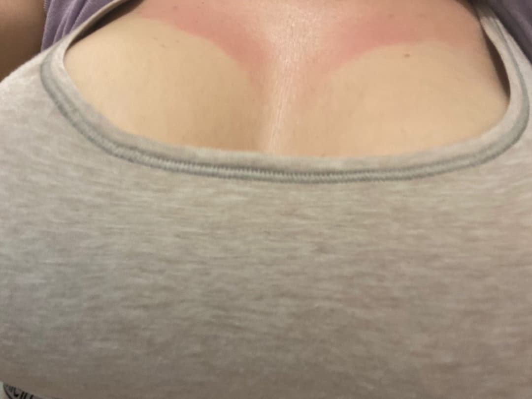 Italian woman who can eat semen and ejaculate inside the vagina....If you want a face photo, just te