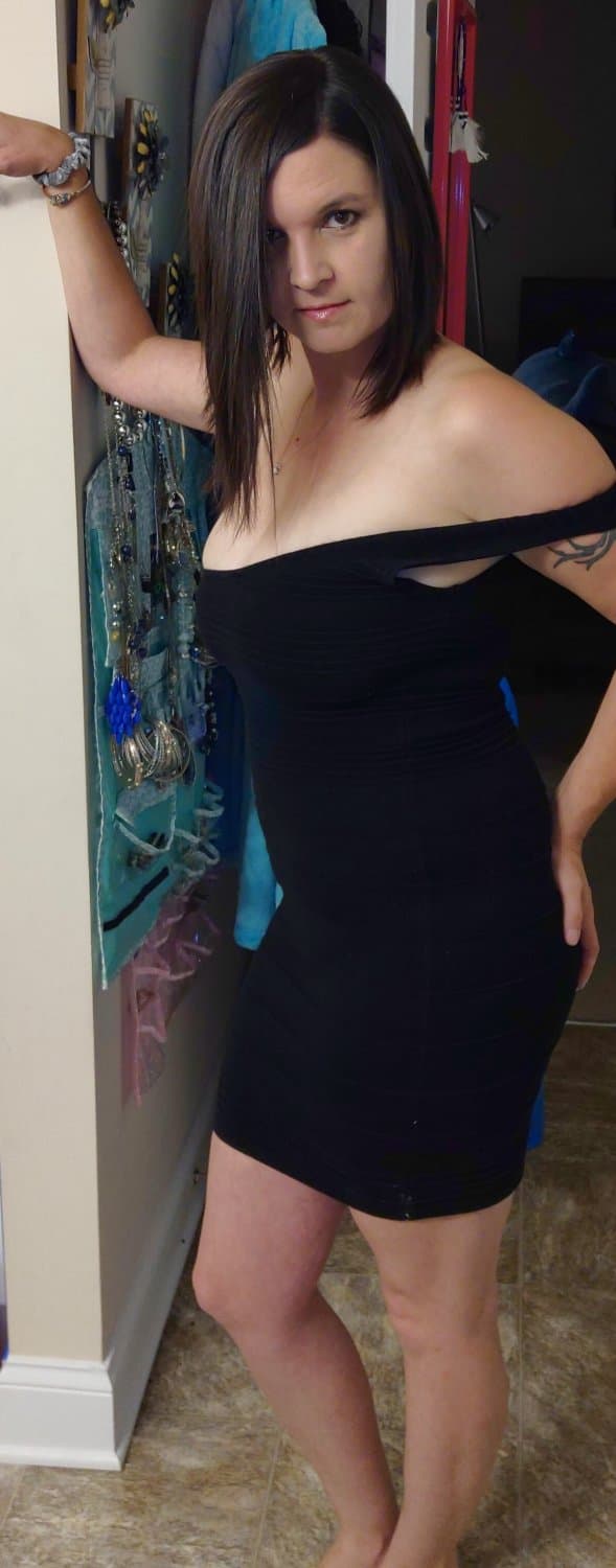 Milf Jen poses in her little black dress