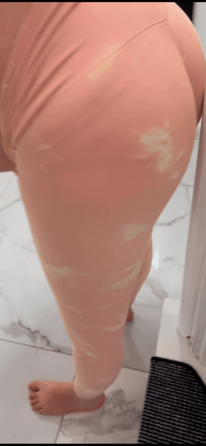 I am a sexy pregnant mother 23 years old who you dick on me photos and send me