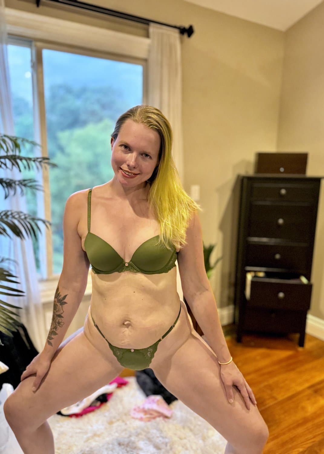 Amateur wife lingerie strip