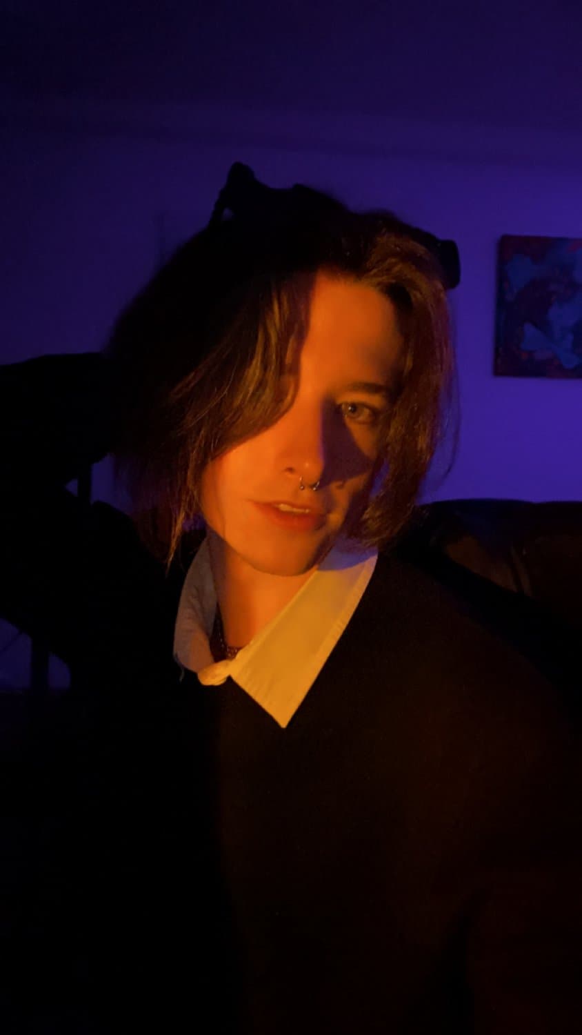 Click to view full size Sissy Olivia Finesse wants to change her life forever!