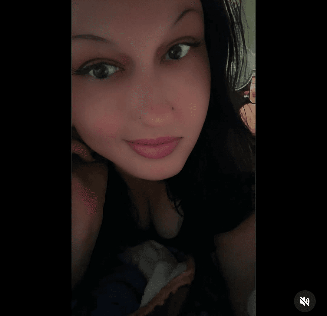 Mom pissed because "Ethan"broke up with her "saggy tits" teenage daughter.? Pics of Mom included.