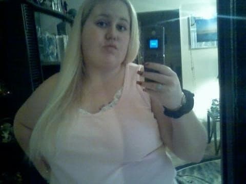 Curvy Blonde Beauty Janelle