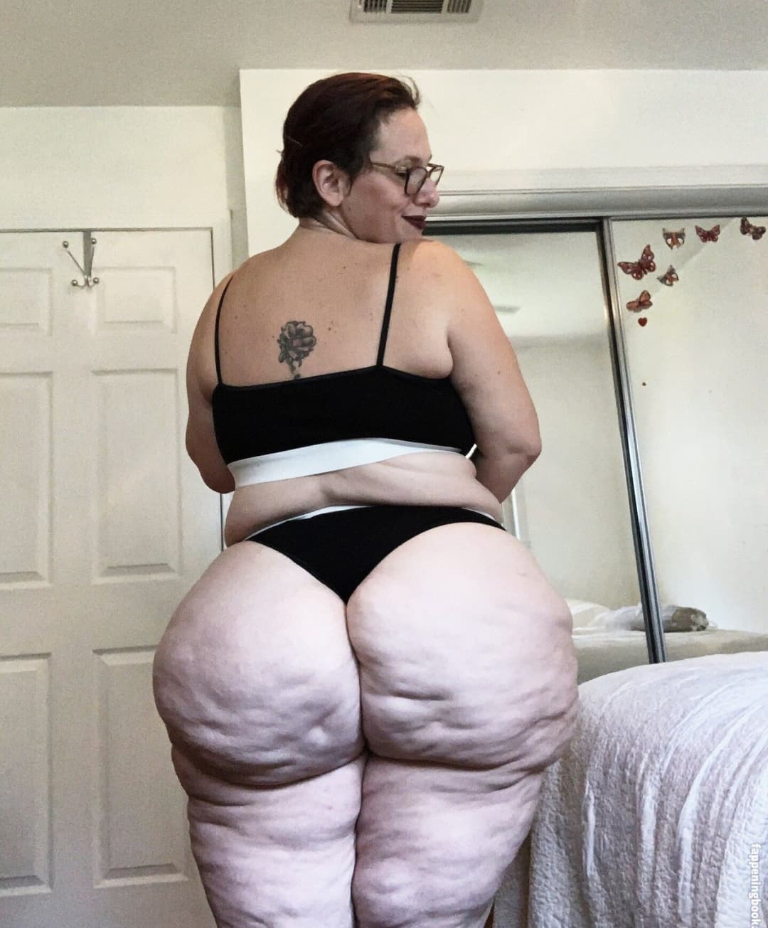 Click to view full size Best Of Stretch Marks & Cellulite Sssbbw