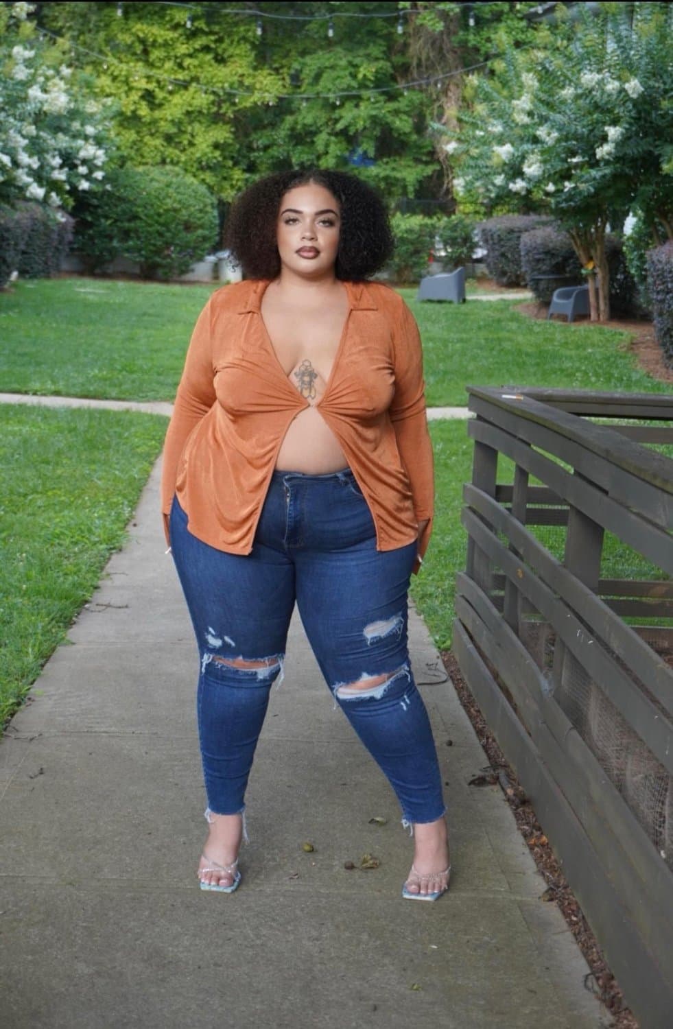 Click to view full size Typical Light skin Ebony