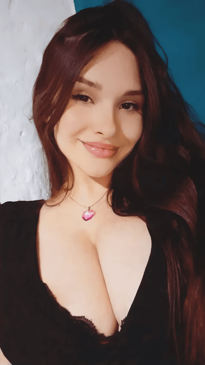 Click to view full size Sexy slut gigantic ass big tits - part 1