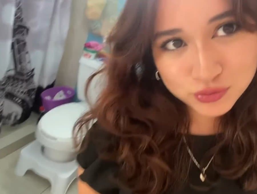 Puta Chaparrita (Daphne)