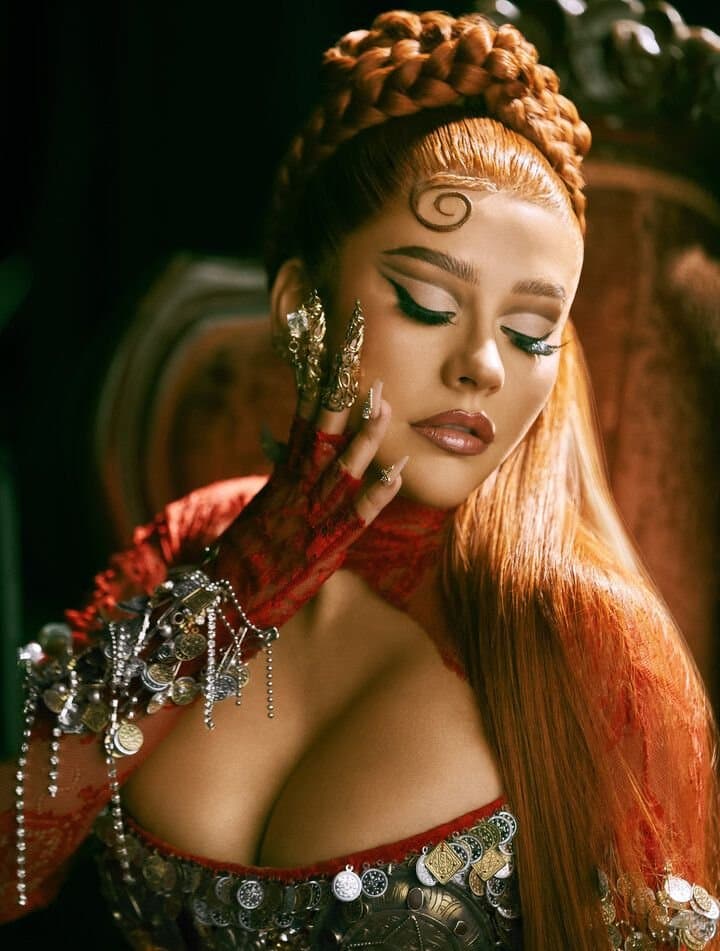 Christina Aguilera Big Tits & Banging Body Has Always Made Me Shoot Big Loads ??