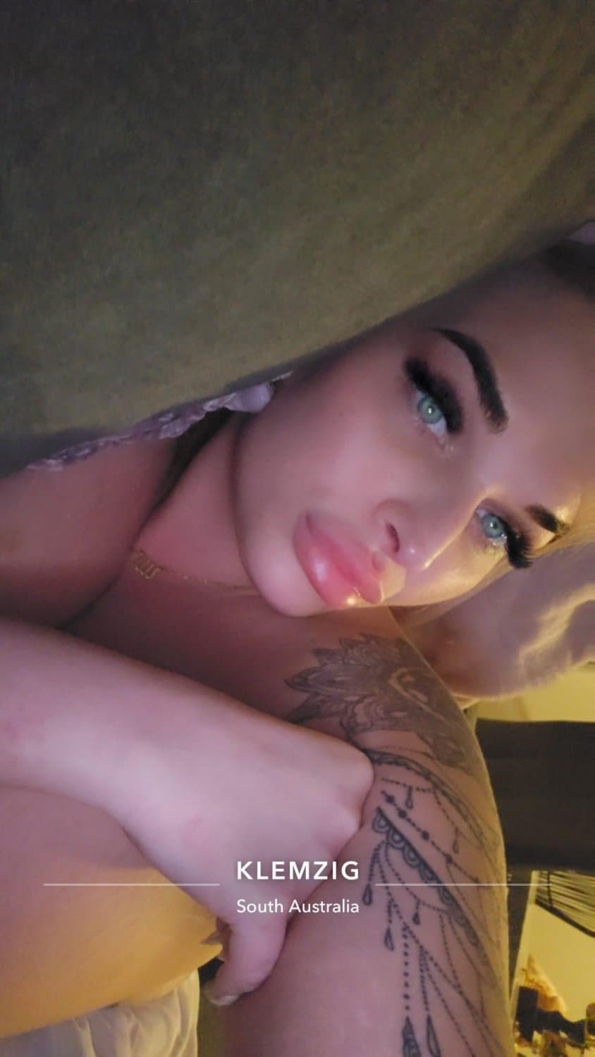 Sexy Blonde Aussie Slut Emily Collins Loves To Show Off Her Body