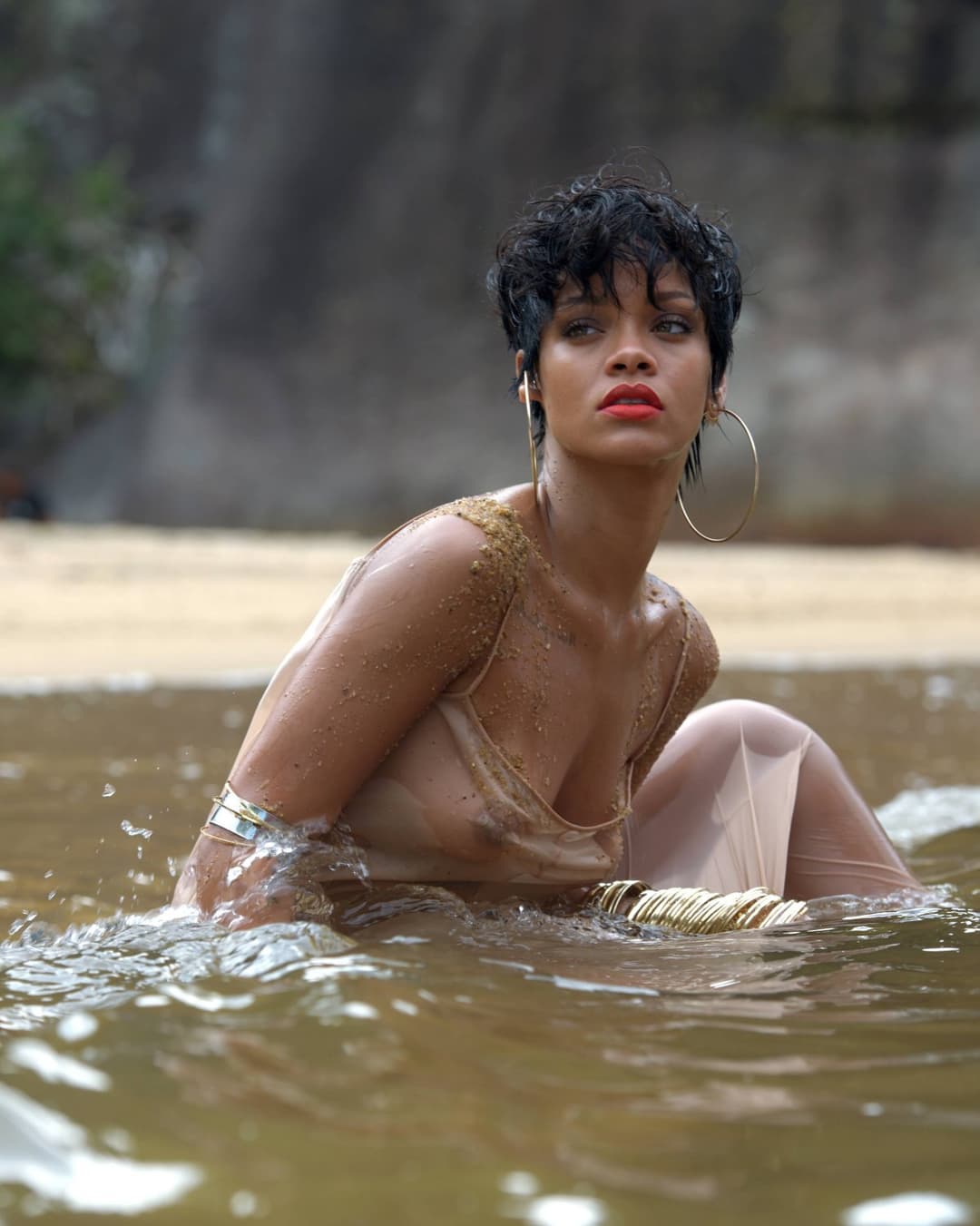 Rihanna - 2014 Vogue Brazil Outtakes v1