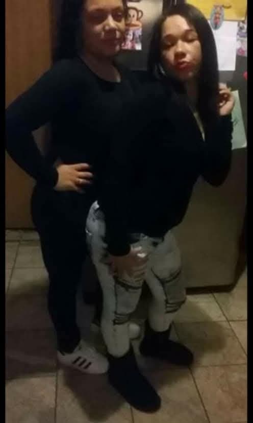 Some pic of a sister that needs some cum in her badly hmu