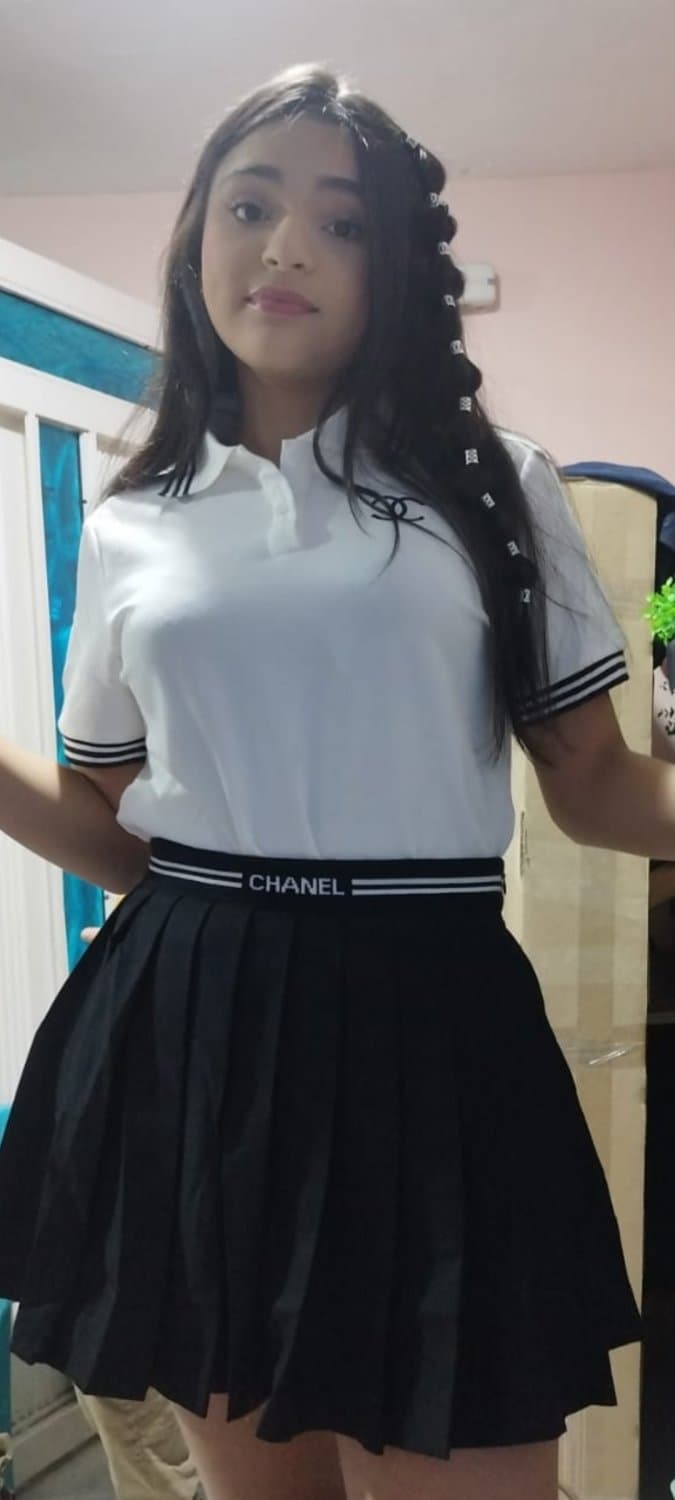 Hermosa latina porno