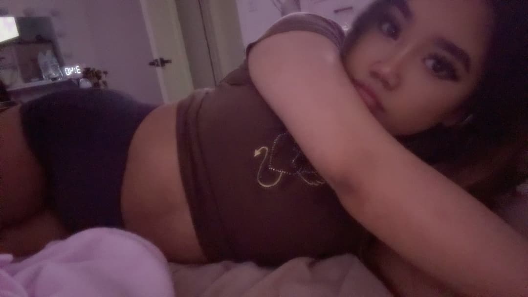 Click to view full size Sexy petite ABG teen Cece