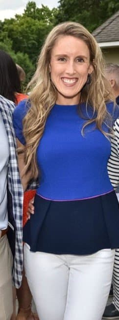 Lauren and Flynn both have annoying voices, but at least they both show their tiny titties for G G W