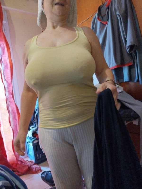 Husband shares his wife’s big and saggy tits