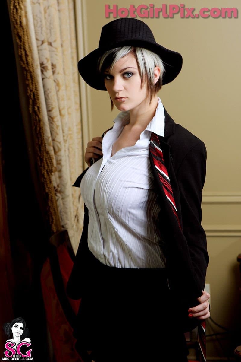 Ember - Business time (Suicide Girls)