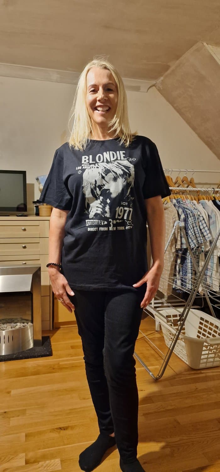 Mature UK Blonde Slut With Big Saggy Tits