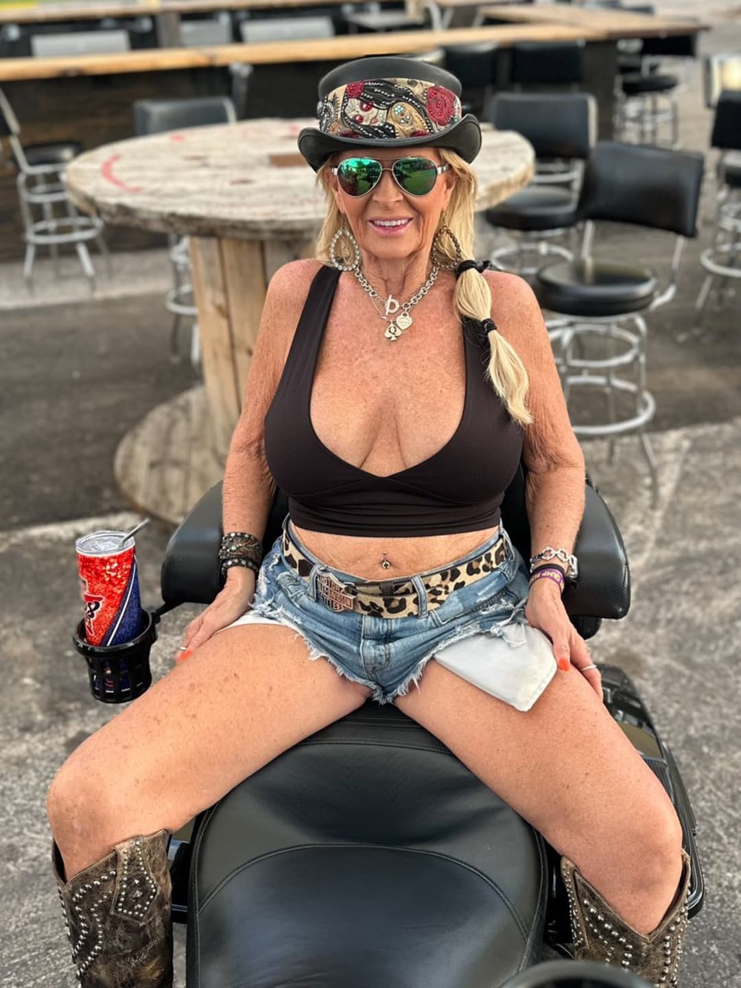 More of just sexy random lady’s.