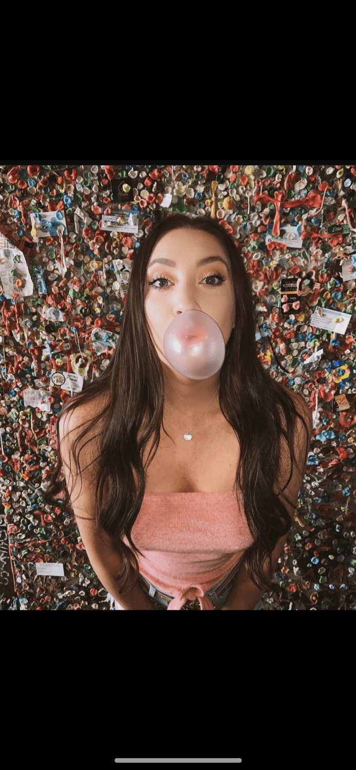 Nobody wants to fuck her so she took it into her own hands.