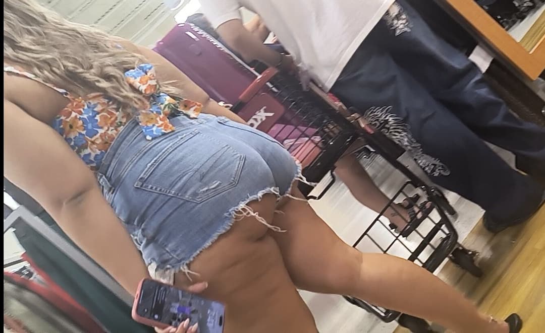 Denim shorts & Ass