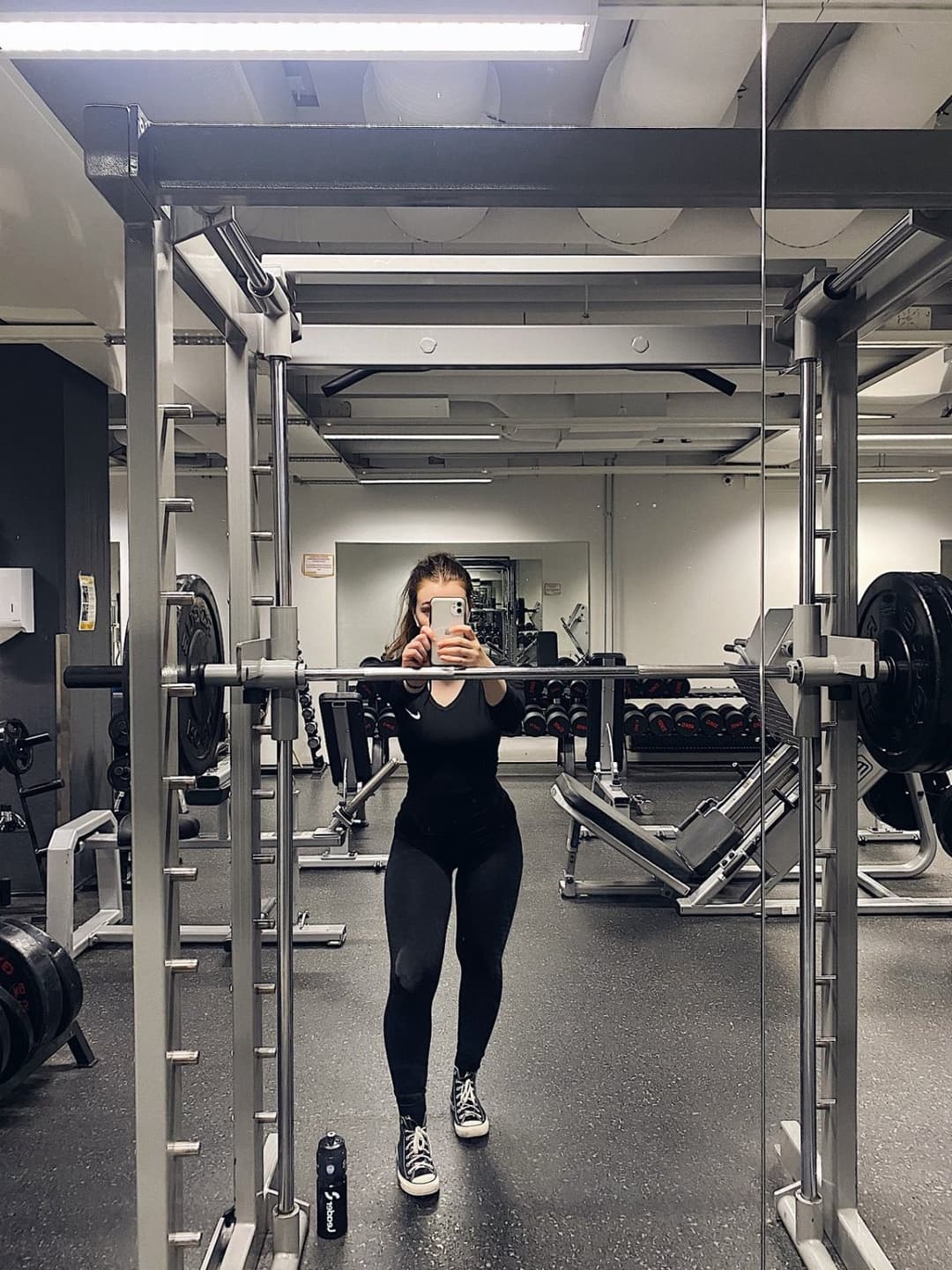 Finnish slut Henna with a banging body