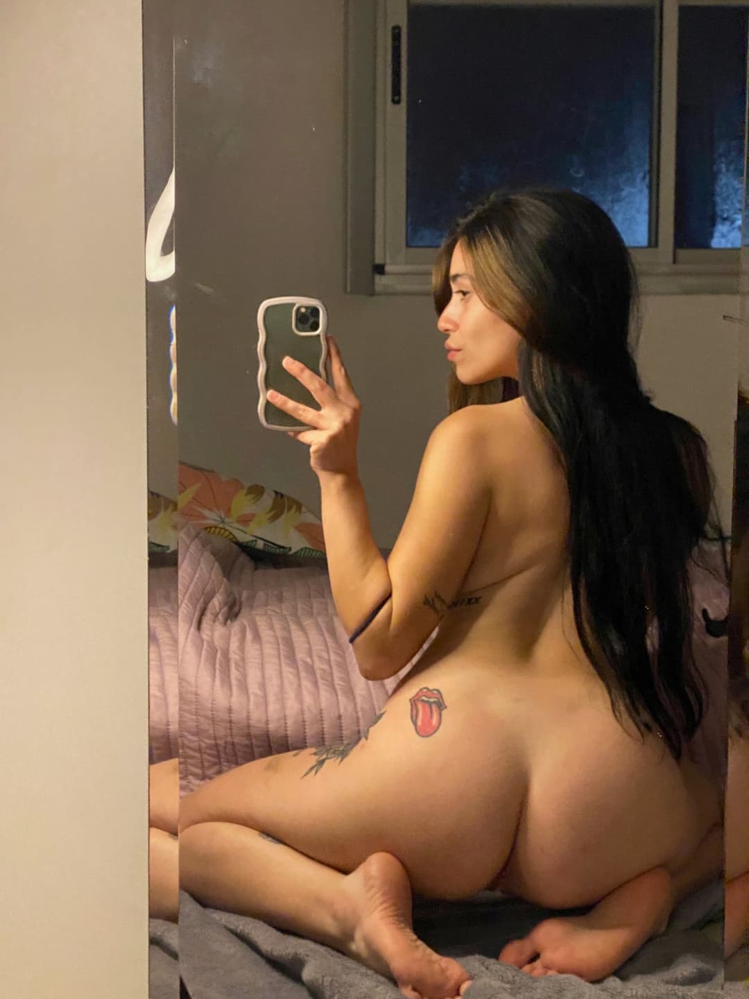 Do you mind putting your face under them until I cum?