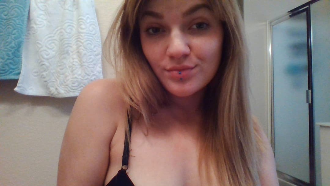 Click to view full size Cock sucking whore