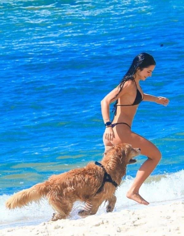 Jade Picon delicia a beleza...Jade linda morena , tao gostosa !!!