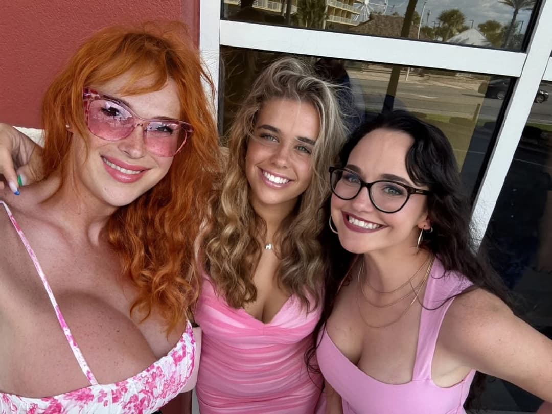 Click to view full size Fay peituda