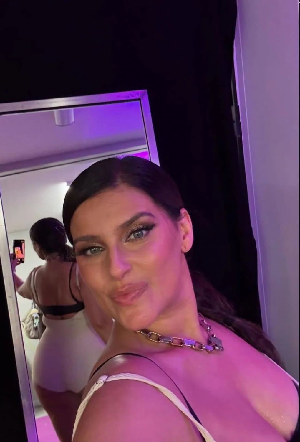 FitToFat: Nelly furtado has got so thick and fat and I love it