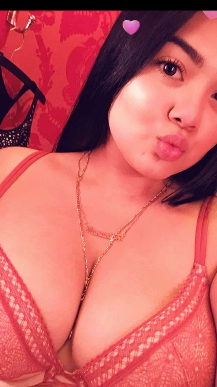 Went through my sisters phone & WOW found some GEMS???